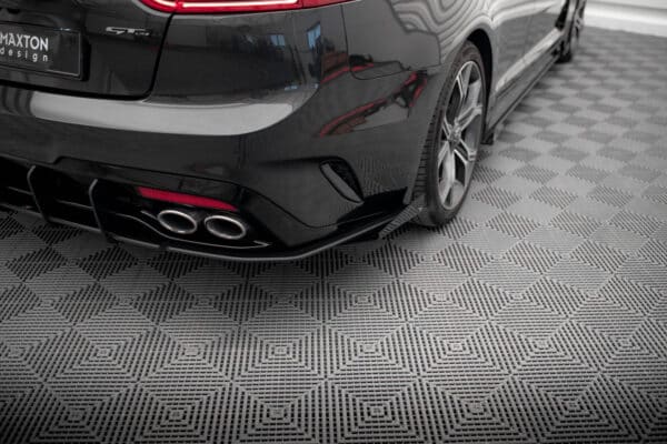 MAXTON DESIGN - Street Pro Bočné spoilere pod zadný nárazník + Splitre, Kia Stinger GT / GT-Line Mk1, Čierna Matná