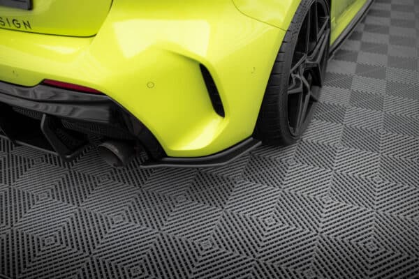 MAXTON DESIGN - Street Pro Bočné spoilere zadného nárazníka V.1, vhodné pre BMW 1 M-Pack / M135i F40, Čierna Matná