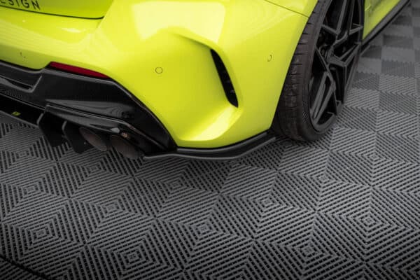MAXTON DESIGN - Street Pro Bočné spoilere zadného nárazníka V.2, vhodné pre BMW 1 M-Pack / M135i F40, Čierna Matná