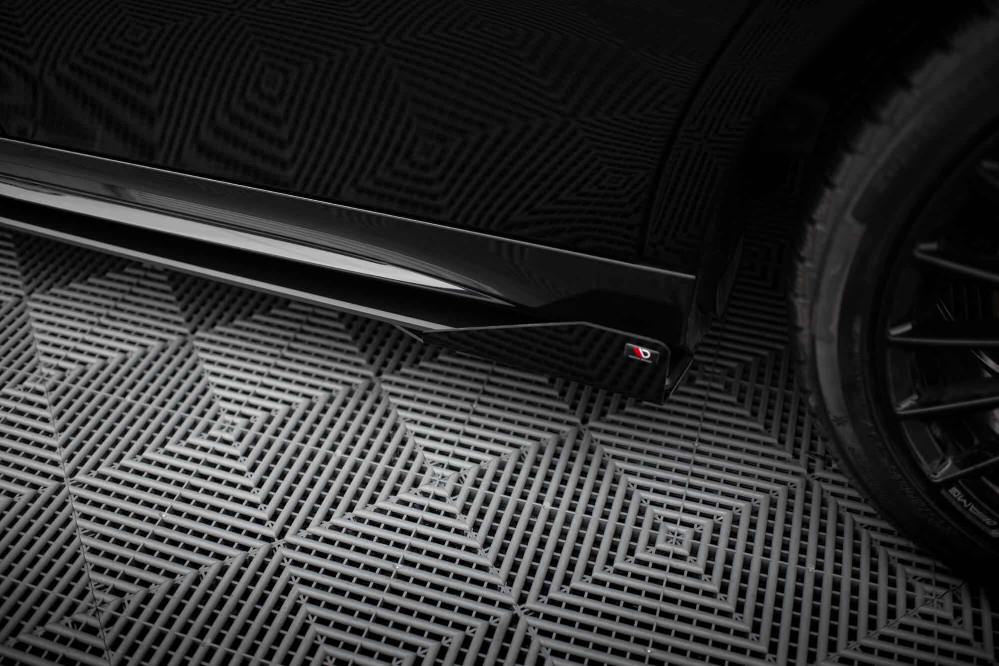 MAXTON DESIGN - Street Pro lišty pod bočné prahy + Splitre, Mercedes-AMG A35 W177 Facelift, Čierna Matná – Obrázok 6