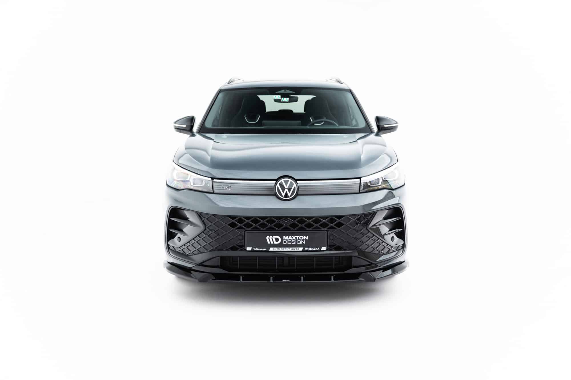 MAXTON DESIGN - Spoiler pod predný nárazník V.1, Volkswagen Tiguan R-Line Mk3, Čierny lesk – Obrázok 7