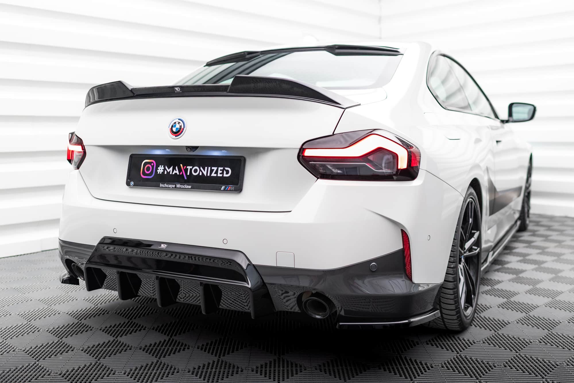MAXTON DESIGN - Difúzor zadného nárazníka, vhodné pre BMW 2 M-Pack/M240i Coupe G42, Čierny lesk – Obrázok 8