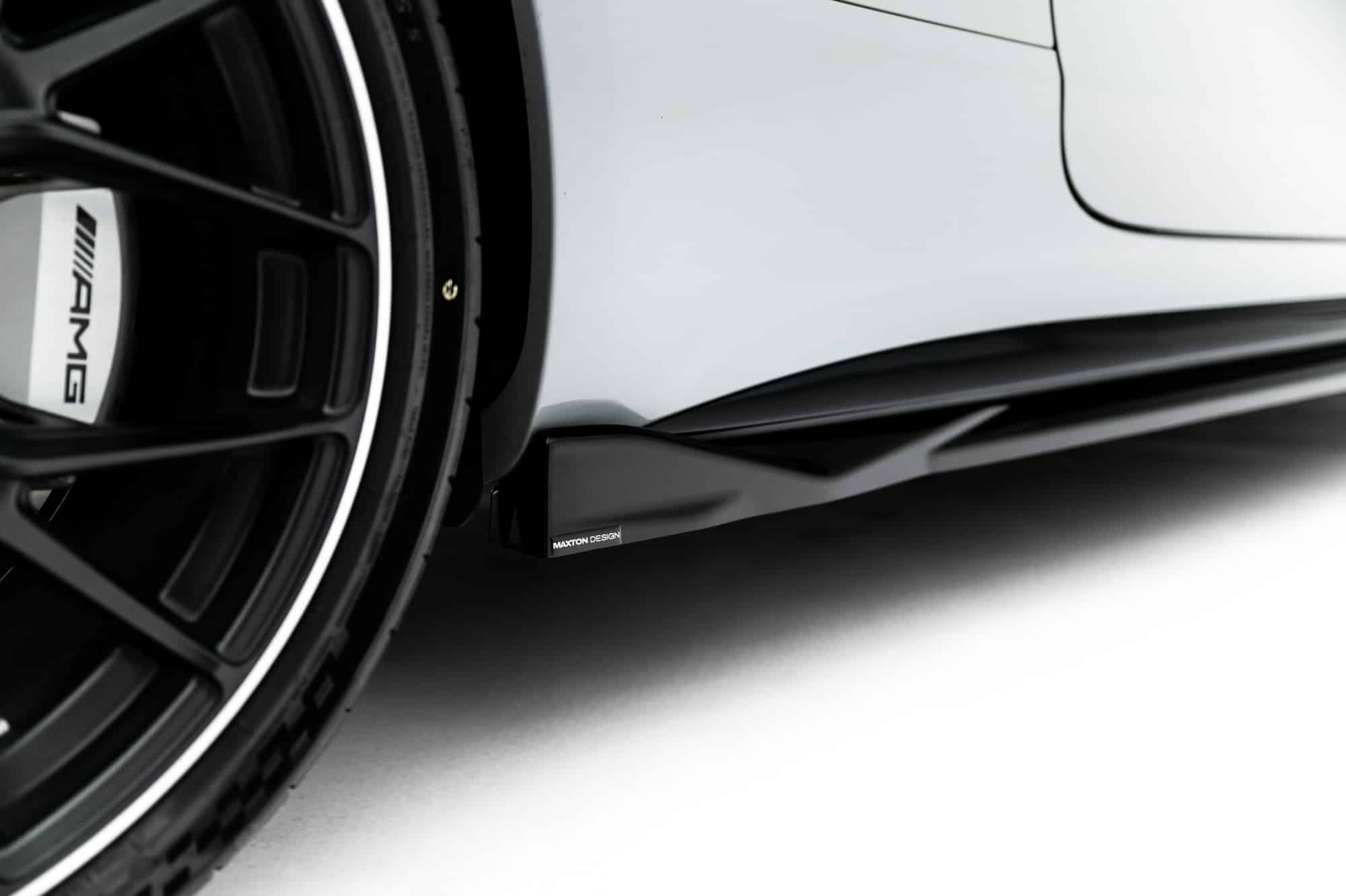 MAXTON DESIGN - Lišty pod bočné prahy, Mercedes-AMG CLE 53 Aero C236, Čierny lesk – Obrázok 2