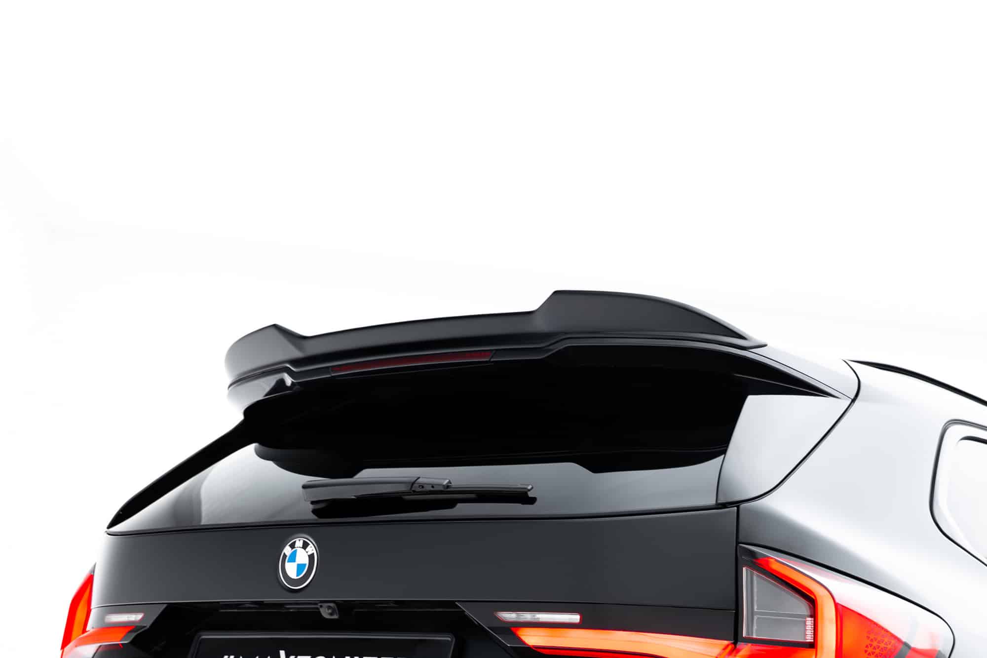 MAXTON DESIGN - Spoiler kufra 3D, vhodné pre BMW X1 M35i U11, Čierny lesk – Obrázok 2