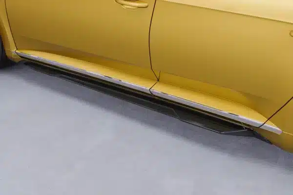 CSR Bočné prahy pre VW Arteon (Typ 3H) SS535-L, Čierny MATT
